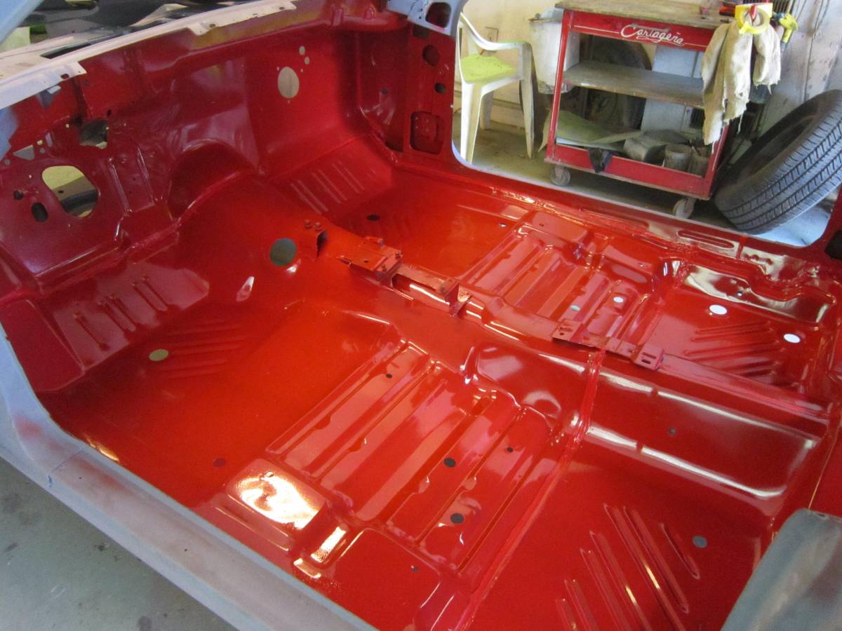 Dodge-challenger-1970-red-68