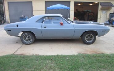 Dodge-challenger-1970-red-92