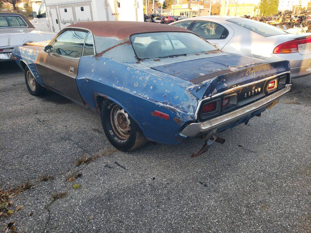 Dodge-challenger-1972-blue-2