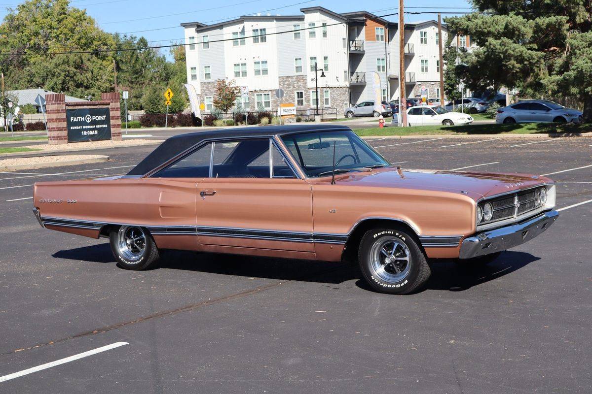 Dodge-coronet-1967-brown-1