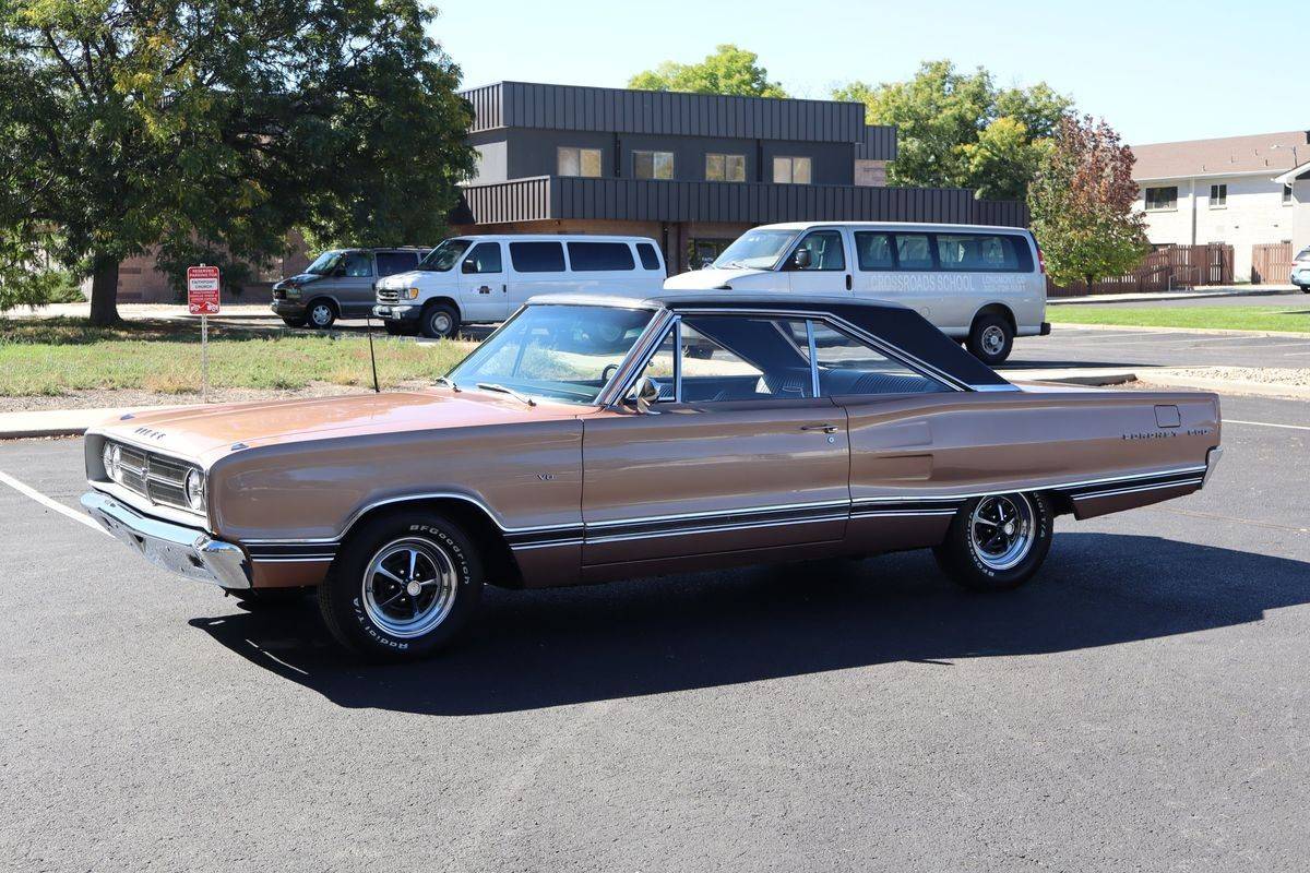 Dodge-coronet-1967-brown-9