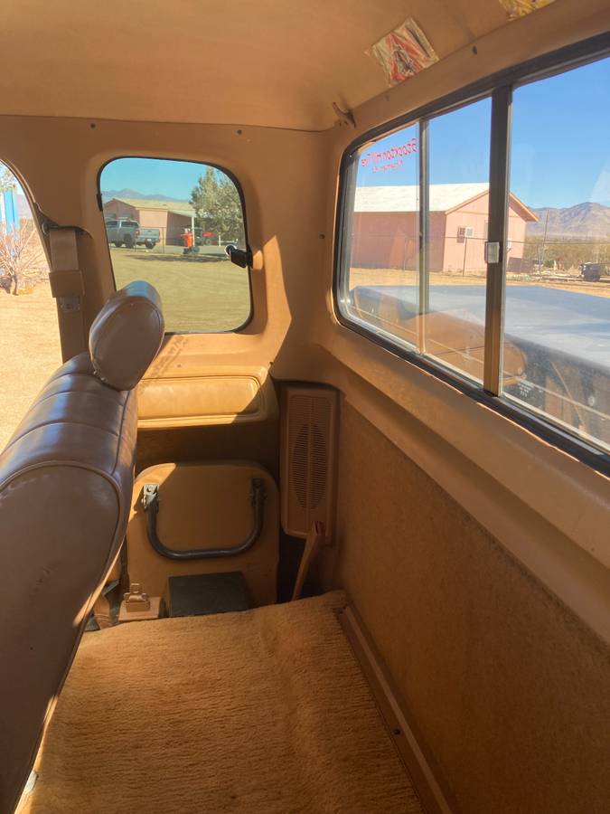 Dodge-d250-diesel-1993-white-10