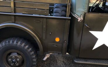 Dodge-m37-1954-green-10