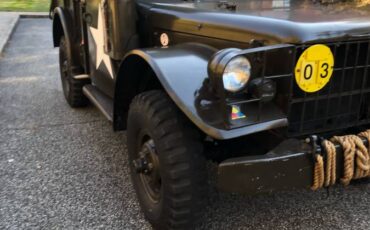 Dodge-m37-1954-green-2