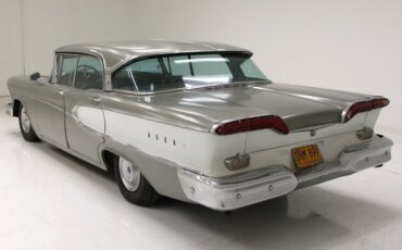 Edsel-Corsair-1958-Silver-Gray-Metallic-Red-12