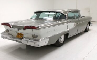 Edsel-Corsair-1958-Silver-Gray-Metallic-Red-16