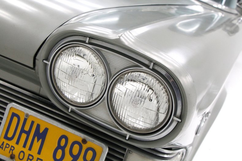 Edsel-Corsair-1958-Silver-Gray-Metallic-Red-19