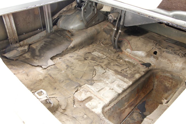 Edsel-Corsair-1958-Silver-Gray-Metallic-Red-24