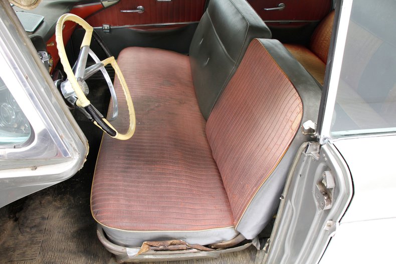 Edsel-Corsair-1958-Silver-Gray-Metallic-Red-26