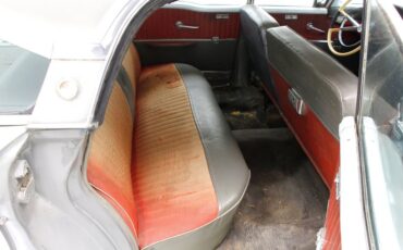 Edsel-Corsair-1958-Silver-Gray-Metallic-Red-28