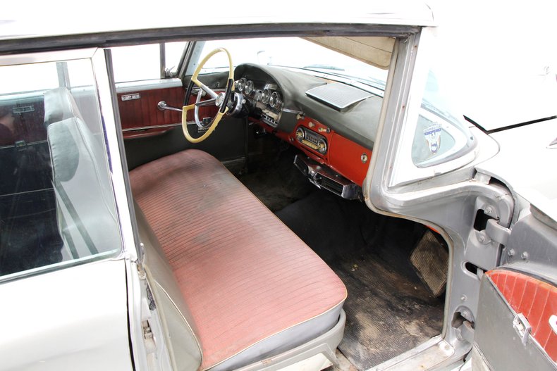 Edsel-Corsair-1958-Silver-Gray-Metallic-Red-29