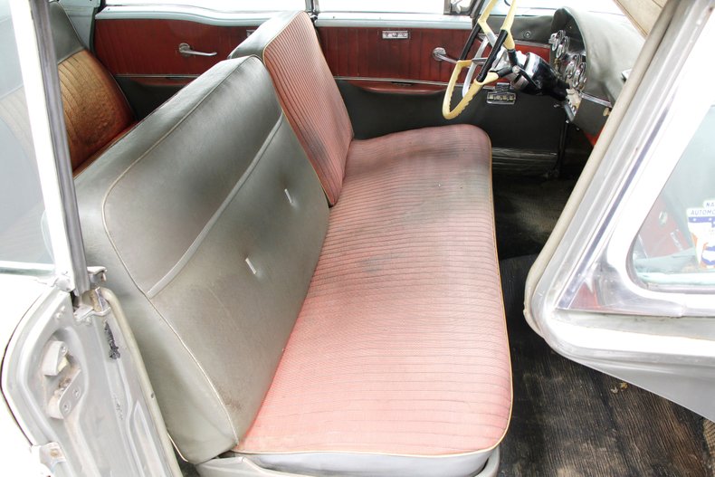 Edsel-Corsair-1958-Silver-Gray-Metallic-Red-30