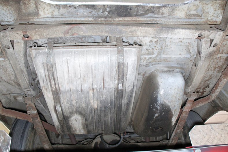 Edsel-Corsair-1958-Silver-Gray-Metallic-Red-35