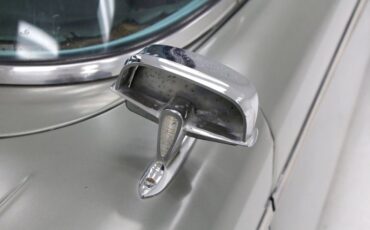 Edsel-Corsair-1958-Silver-Gray-Metallic-Red-41