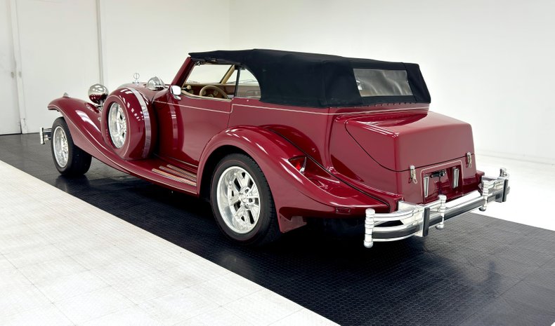 Excalibur-Series-4-1983-Dark-Red-Tan-3