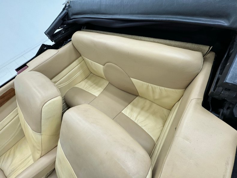 Excalibur-Series-4-1983-Dark-Red-Tan-35