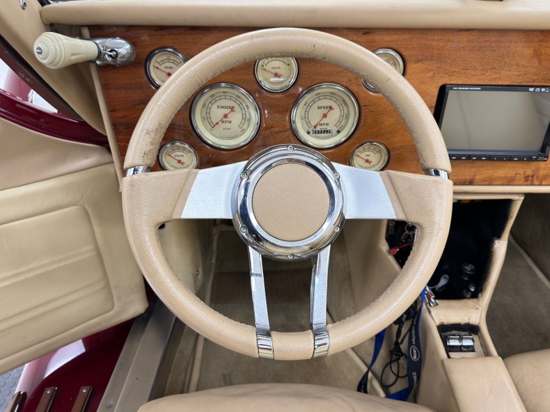 Excalibur-Series-4-1983-Dark-Red-Tan-39