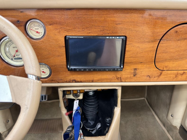 Excalibur-Series-4-1983-Dark-Red-Tan-44