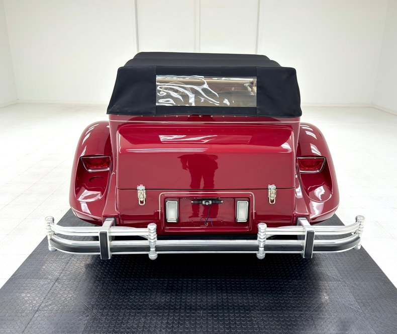 Excalibur-Series-4-1983-Dark-Red-Tan-5