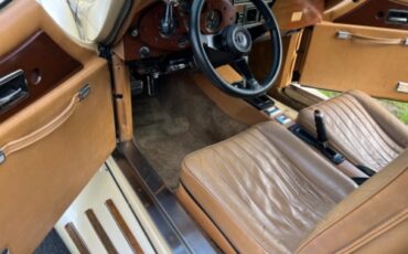 Excalibur-Series-4-roadster-1982-Ivory-Tan-3