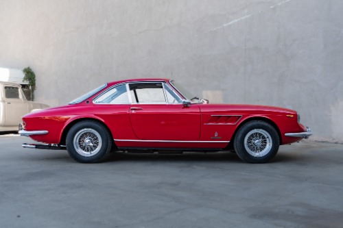 Ferrari-330-gtc-1967-Red-Black-7