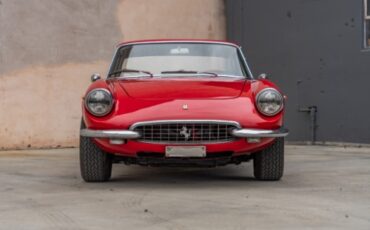 Ferrari-330-gtc-1967-Red-Black-9