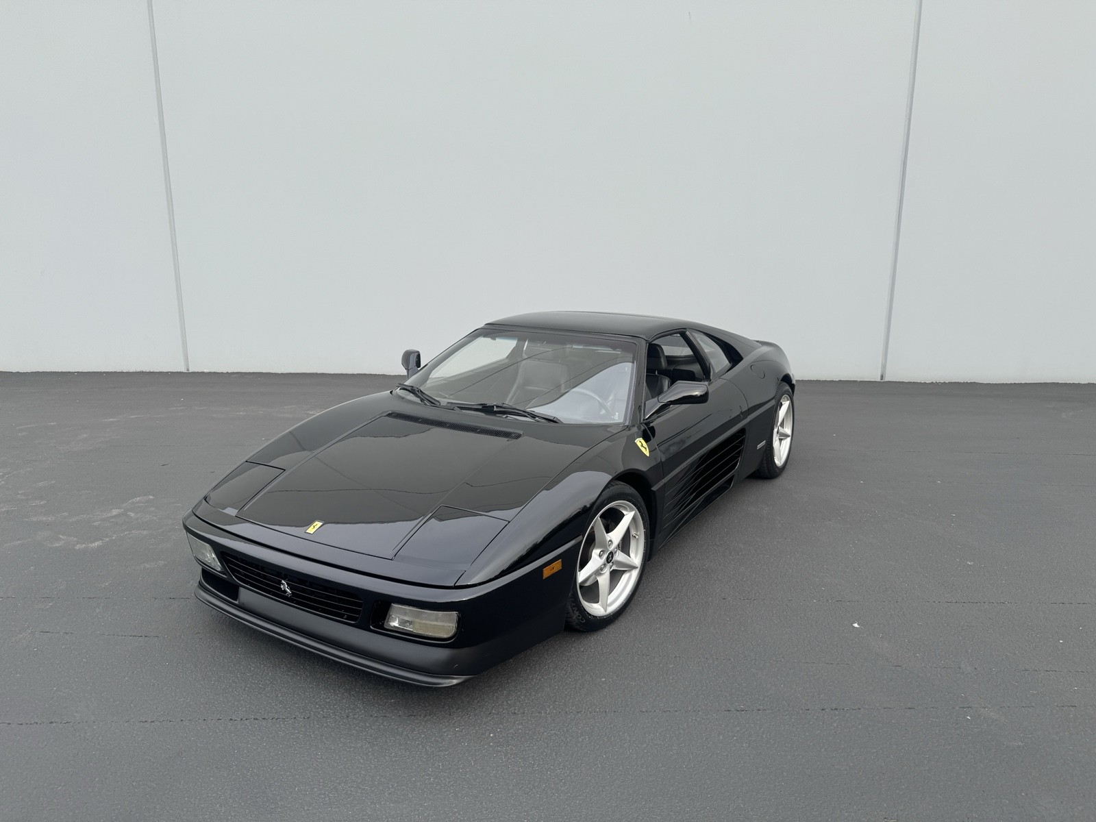 Ferrari 348 1990