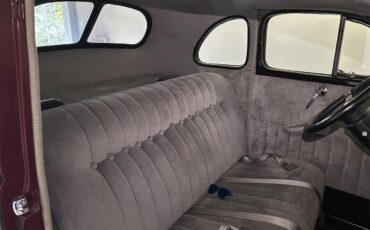 Ford-2-dr-coupe-1940-Cherry-Red-Grey-11