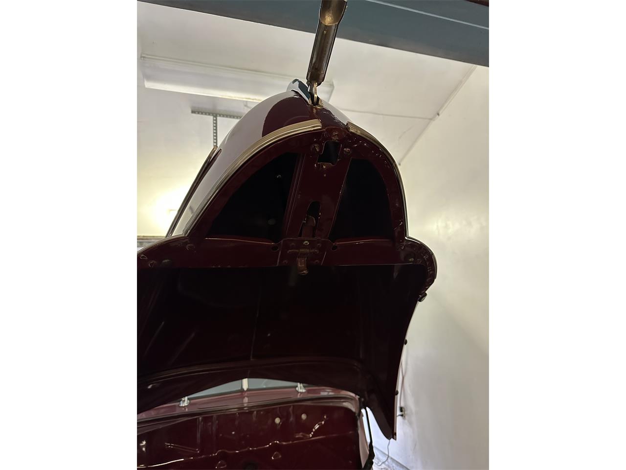 Ford-2-dr-coupe-1940-Cherry-Red-Grey-16