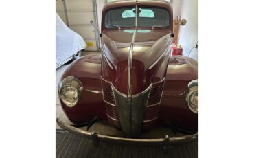 Ford-2-dr-coupe-1940-Cherry-Red-Grey
