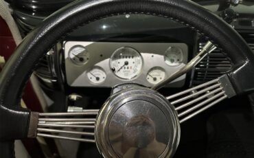 Ford-2-dr-coupe-1940-Cherry-Red-Grey-9