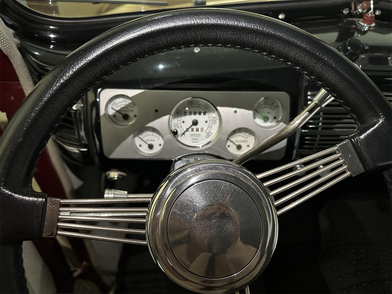 Ford-2-dr-coupe-1940-Cherry-Red-Grey-9