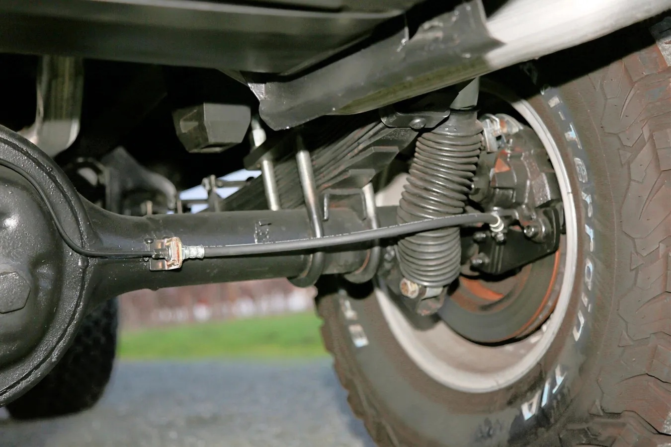 Ford-Bronco-1966-Baby-Blue-Brown-14