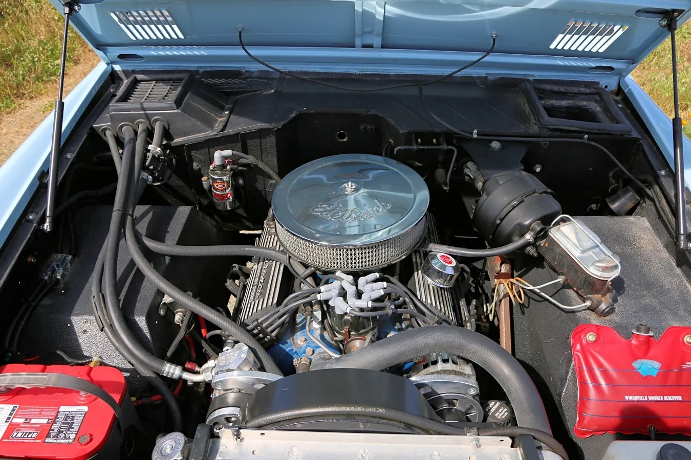 Ford-Bronco-1966-Baby-Blue-Brown-18