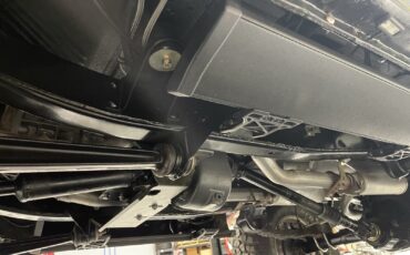 Ford-Bronco-1977-SUV-12