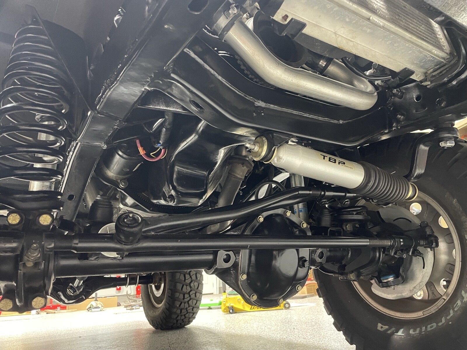 Ford-Bronco-1977-SUV-14