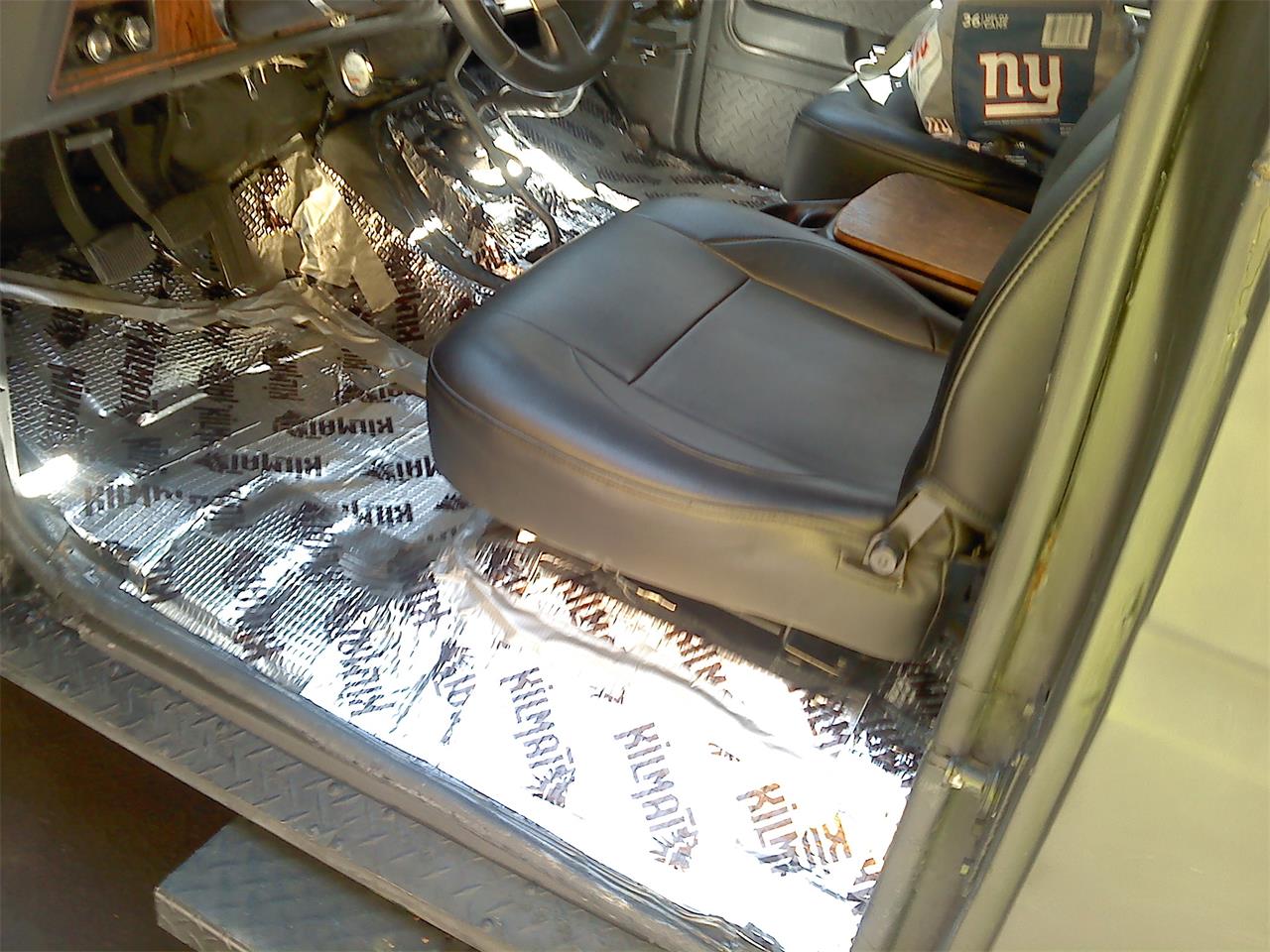 Ford-Bronco-1983-Blue-Black-10