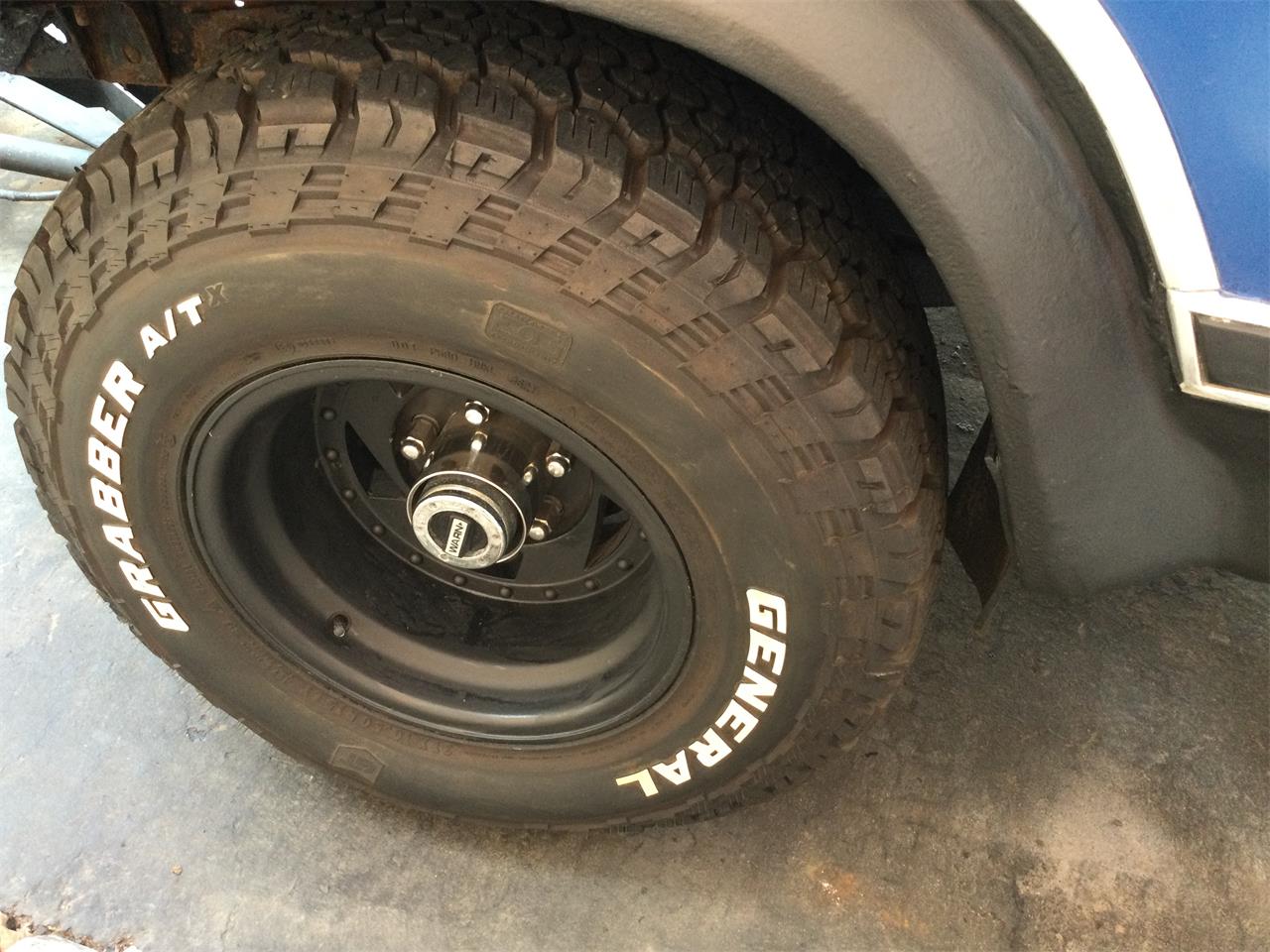 Ford-Bronco-1983-Blue-Black-17