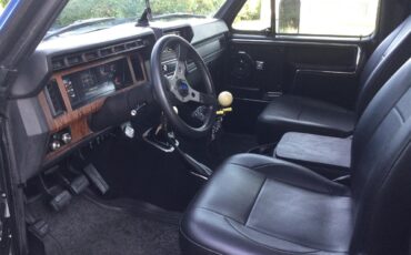 Ford-Bronco-1983-Blue-Black-5