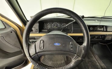 Ford-Bronco-1992-Tan-Black-11