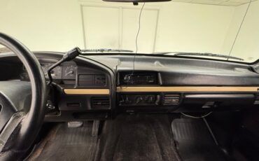 Ford-Bronco-1992-Tan-Black-13