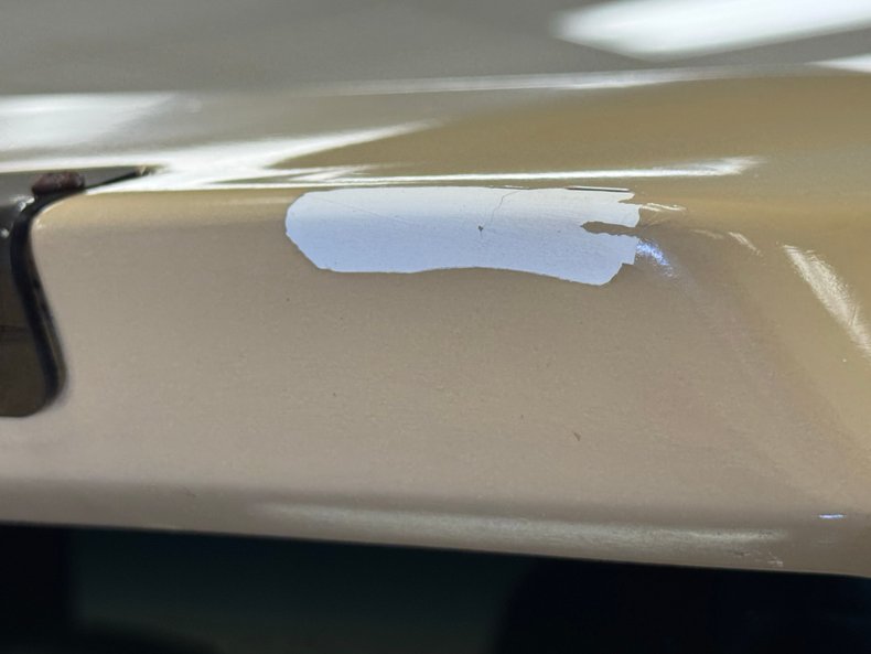 Ford-Bronco-1992-Tan-Black-40