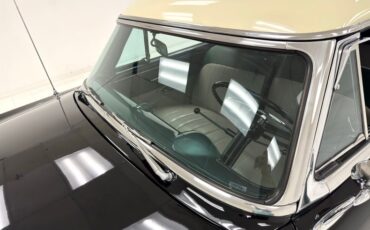 Ford-Crestline-1952-Raven-Black-Dark-Green-13