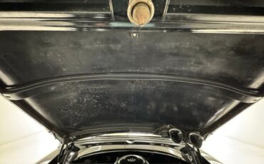 Ford-Crestline-1952-Raven-Black-Dark-Green-20