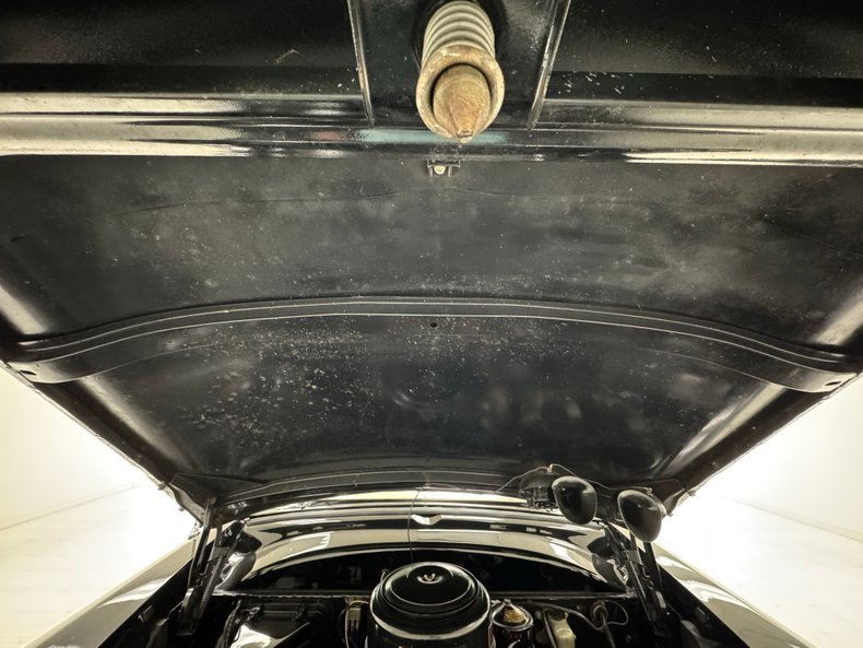 Ford-Crestline-1952-Raven-Black-Dark-Green-20