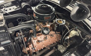 Ford-Crestline-1952-Raven-Black-Dark-Green-23