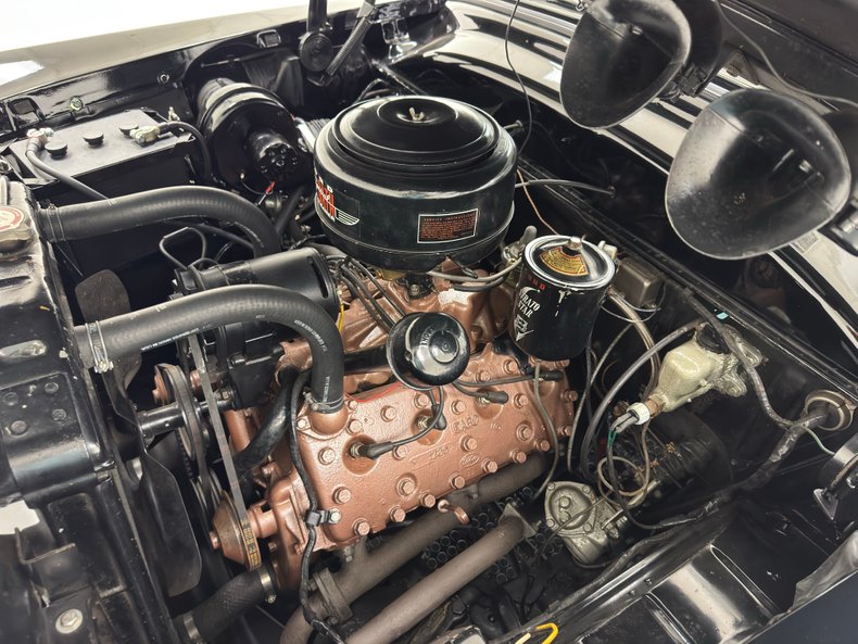 Ford-Crestline-1952-Raven-Black-Dark-Green-23