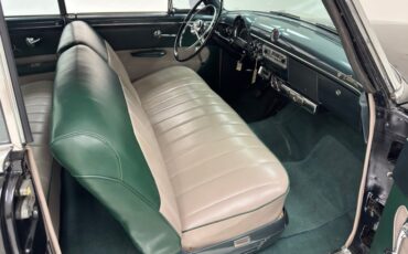 Ford-Crestline-1952-Raven-Black-Dark-Green-32