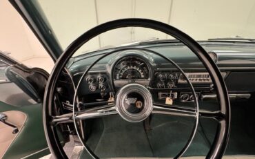 Ford-Crestline-1952-Raven-Black-Dark-Green-34