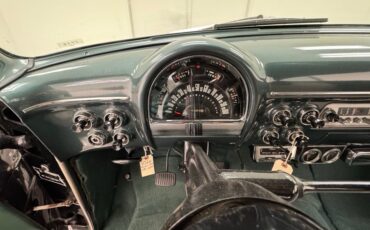 Ford-Crestline-1952-Raven-Black-Dark-Green-35